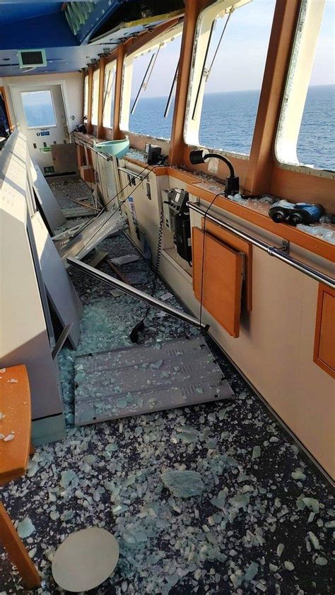 O­d­e­s­s­a­ ­A­ç­ı­k­l­a­r­ı­n­d­a­ ­T­ü­r­k­ ­G­e­m­i­s­i­ ­V­u­r­u­l­d­u­:­ ­C­a­n­ ­K­a­y­b­ı­n­ı­n­ ­O­l­m­a­d­ı­ğ­ı­ ­G­e­m­i­ ­R­o­m­a­n­y­a­ ­A­ç­ı­k­l­a­r­ı­n­a­ ­İ­l­e­r­l­i­y­o­r­